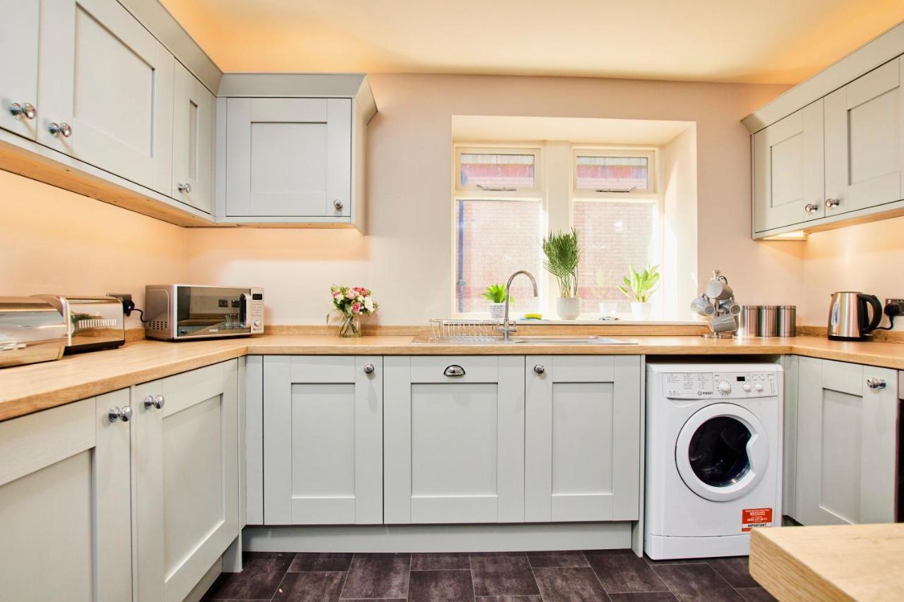 The Stunning Central Harrogate Abode - Sleeps 6 المظهر الخارجي الصورة