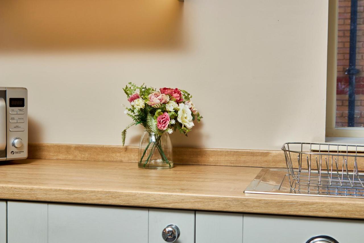 The Stunning Central Harrogate Abode - Sleeps 6 المظهر الخارجي الصورة