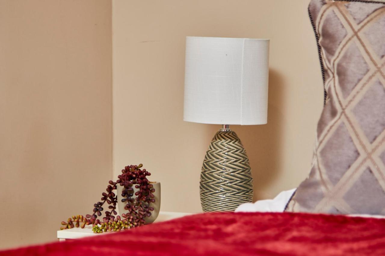 The Stunning Central Harrogate Abode - Sleeps 6 المظهر الخارجي الصورة